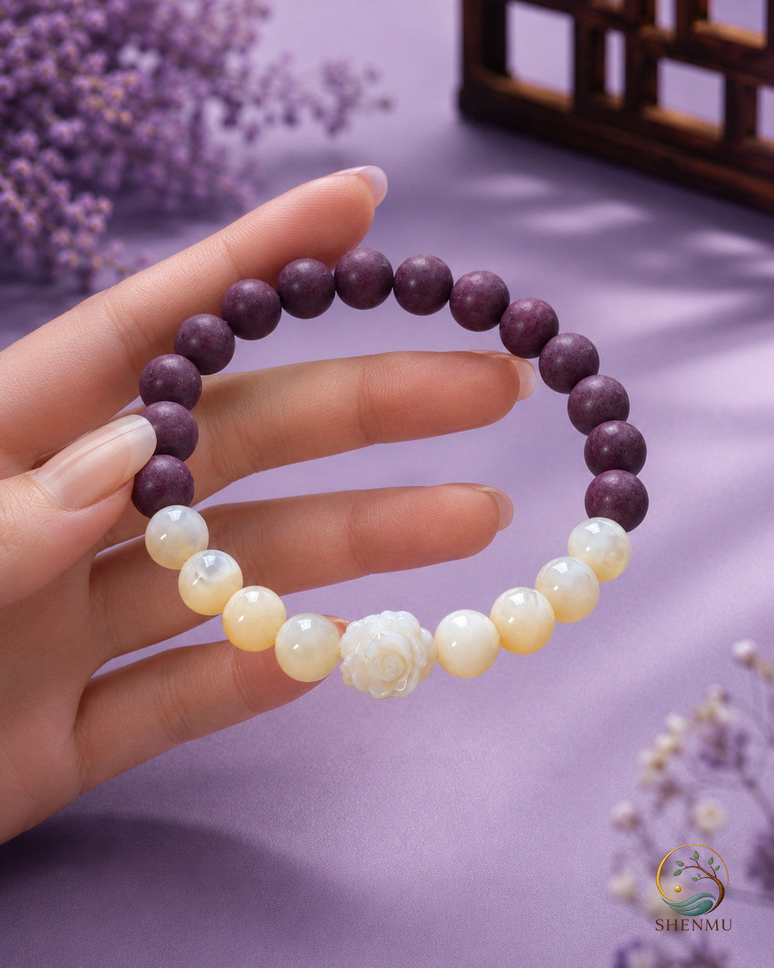 Purple Veil — Botanical Aroma Wood & Mother-of-Pearl Bracelet