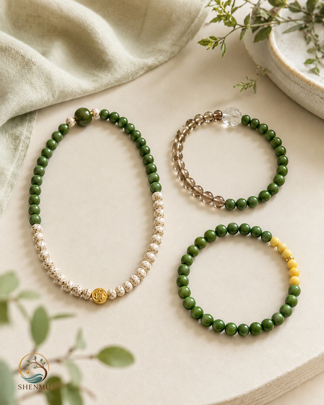 Verdant Whisper Pear & Clove He Xiang Bracelet Collection